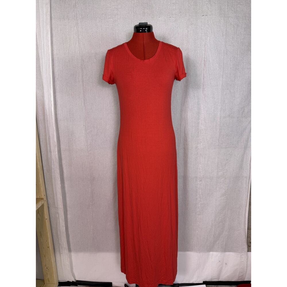 C&C California Beach Dress Women Size M Red Short Sleeve Stretch Maxi Shirt D414
